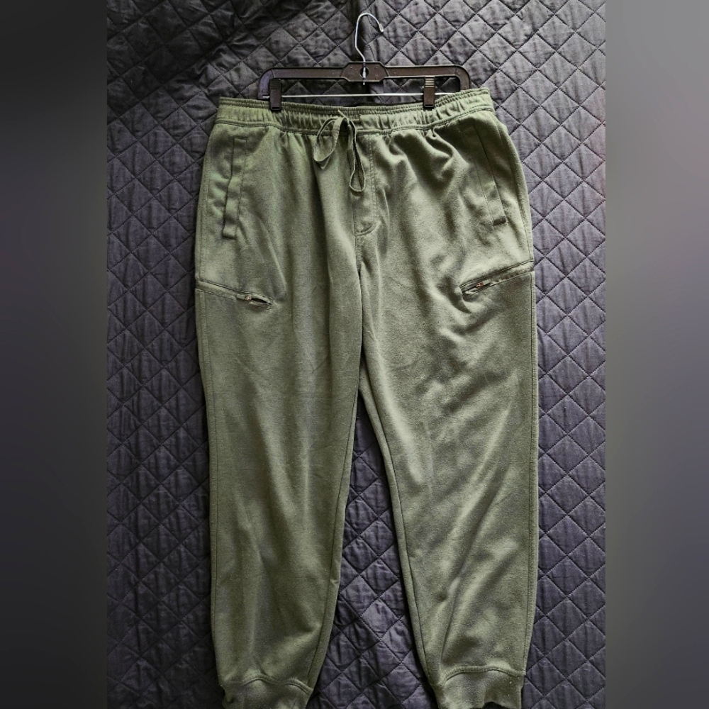Olive Green Men's Jogger Pants